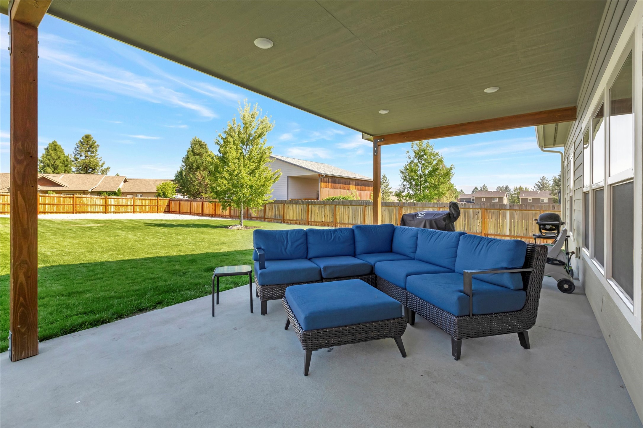 Florence, Montana 59833, United States, 3 Bedrooms Bedrooms, ,2 BathroomsBathrooms,Residential,Pending,45892