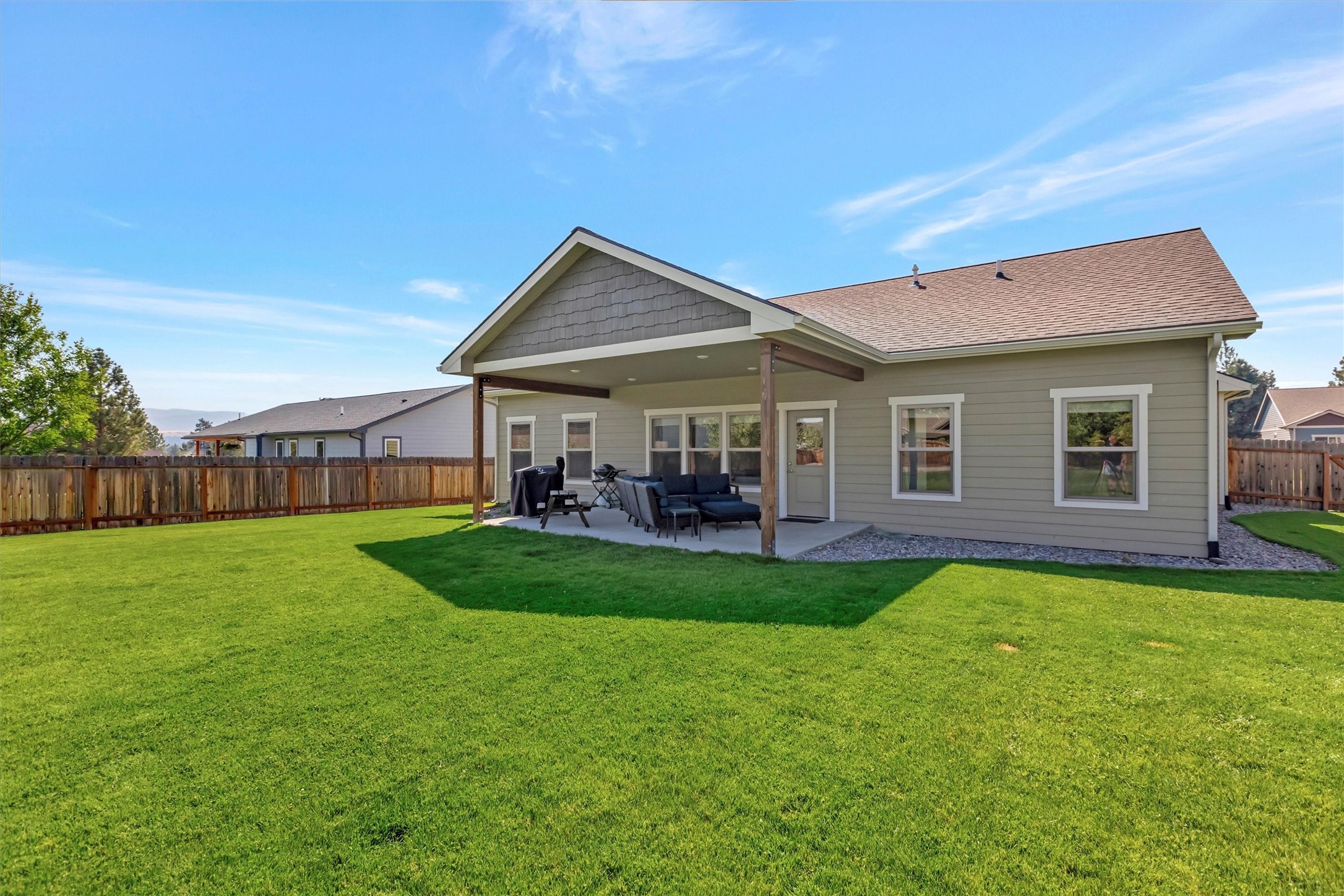 Florence, Montana 59833, United States, 3 Bedrooms Bedrooms, ,2 BathroomsBathrooms,Residential,Pending,45892