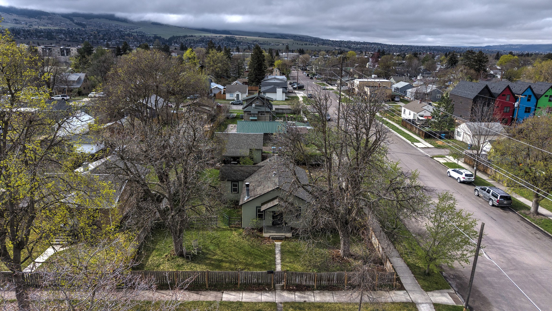 1649 S 10th Street W