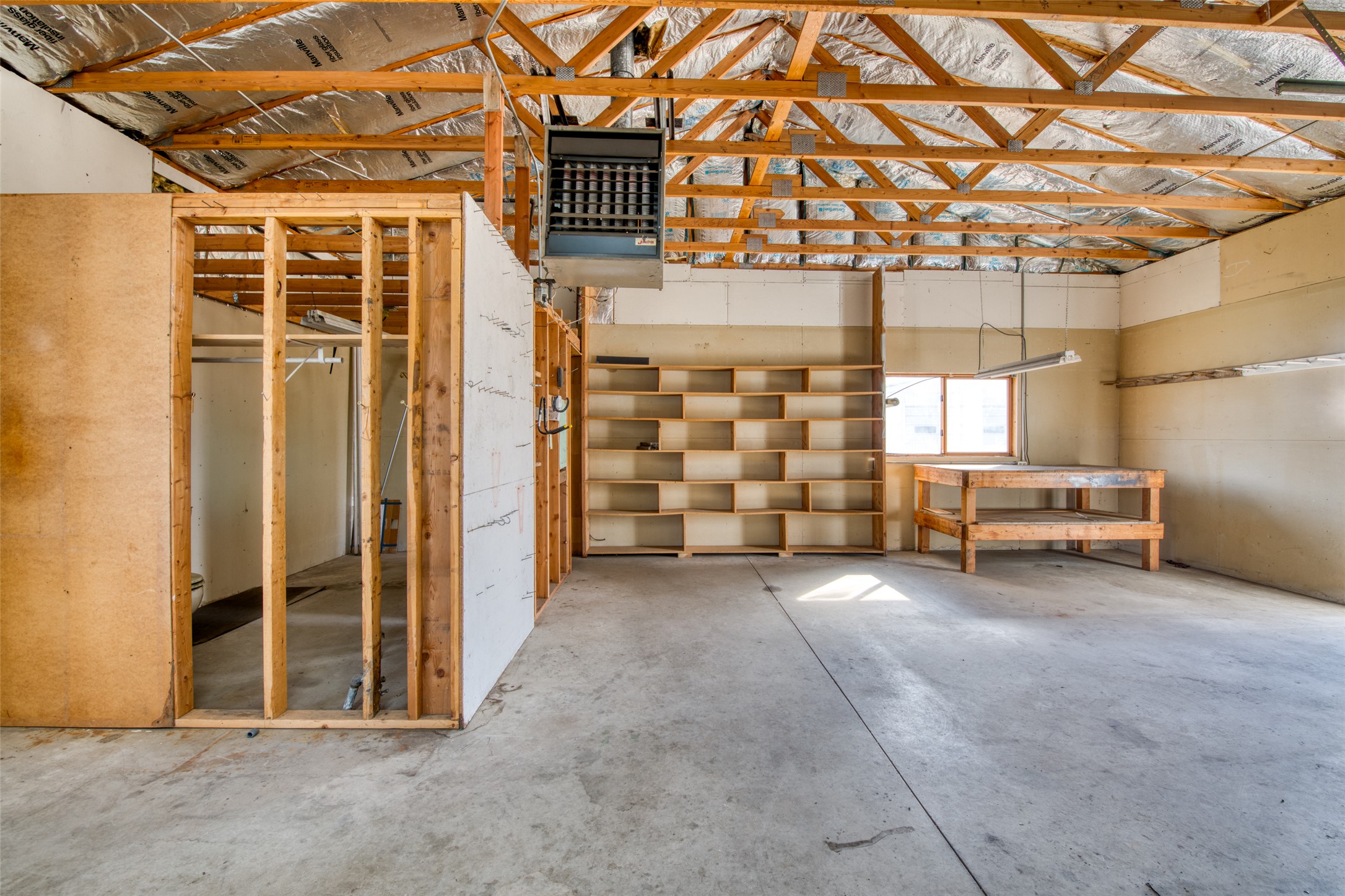 Hamilton, Montana 59840, United States, 2 Bedrooms Bedrooms, ,1 BathroomBathrooms,Residential,Active,98402