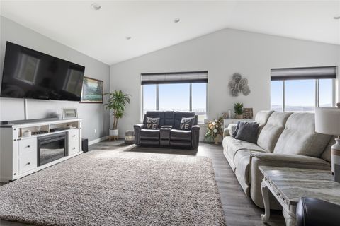 Tiny photo for 40189 Majestic Court, Polson, MT 59860 (MLS # 30068654)