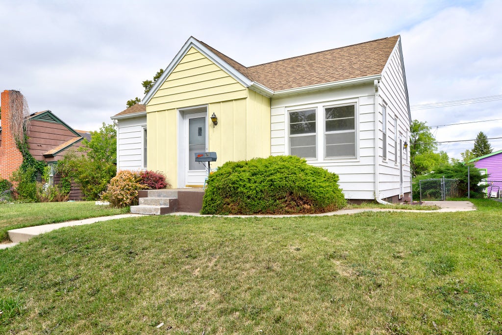 Photo of 1120 E 6th Avenue, Helena, MT 59601 (MLS # 30078396)