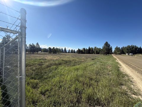 Tiny photo for 2021 Highway 93 N, Victor, MT 59875 (MLS # 30071387)