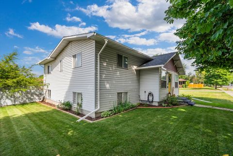Photo of 486 1st Avenue, Kalispell, MT 59901 (MLS # 30054953)
