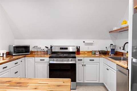 Tiny photo for 3700 Earth Sky Road, Stevensville, MT 59870 (MLS # 30069244)