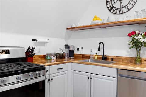 Tiny photo for 3700 Earth Sky Road, Stevensville, MT 59870 (MLS # 30069244)