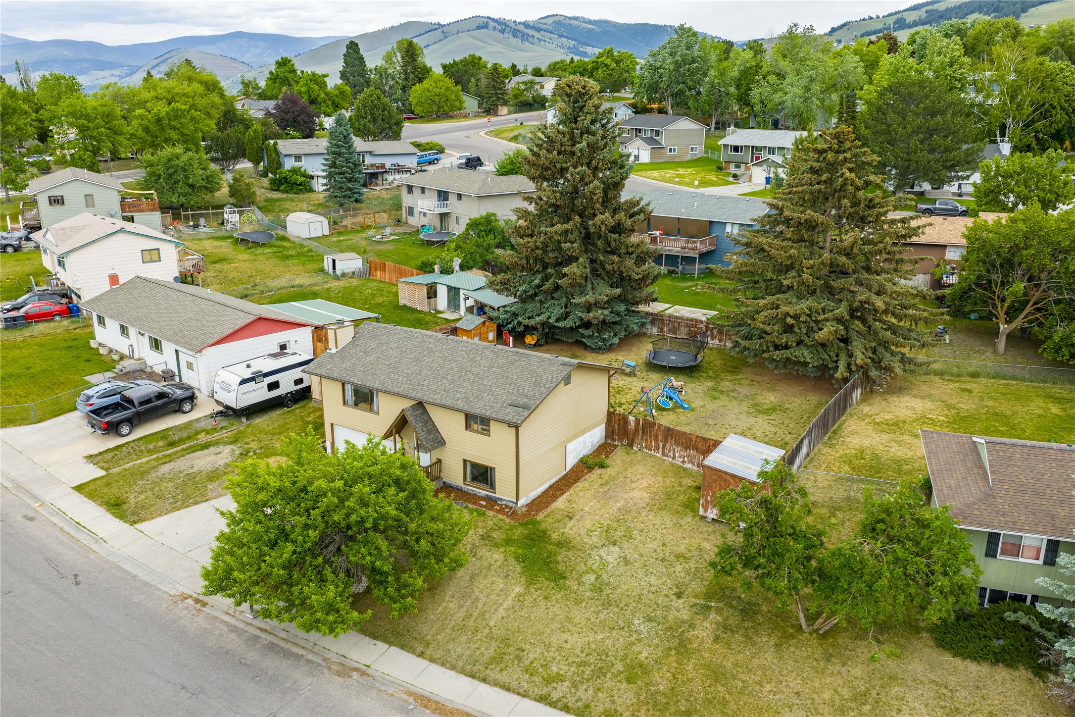 5900 Longview Drive