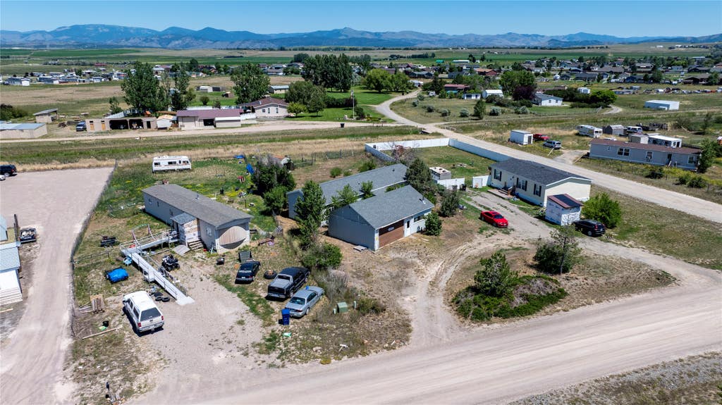 Photo of 3562 Eichhoff Road, Helena, MT 59602 (MLS # 30074537)
