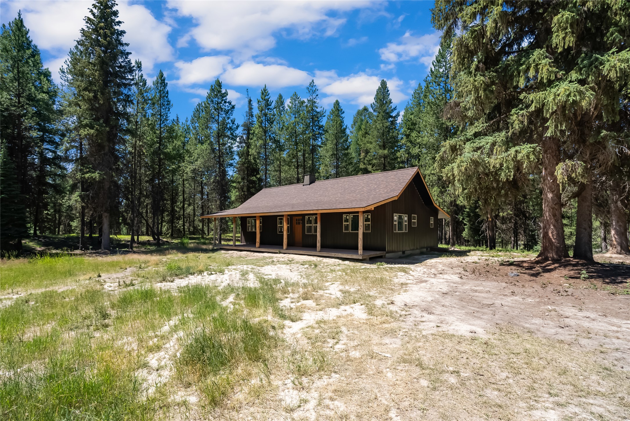 Marion, Montana 59925, United States, 2 Bedrooms Bedrooms, ,2 BathroomsBathrooms,Residential,Active,183133