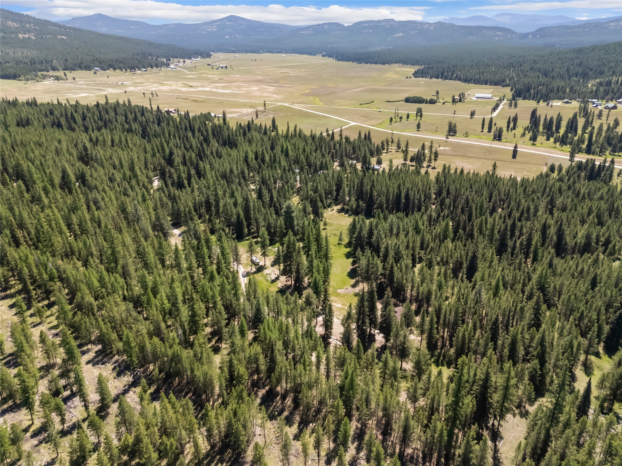 Marion, Montana 59925, United States, 2 Bedrooms Bedrooms, ,2 BathroomsBathrooms,Residential,Active,183133