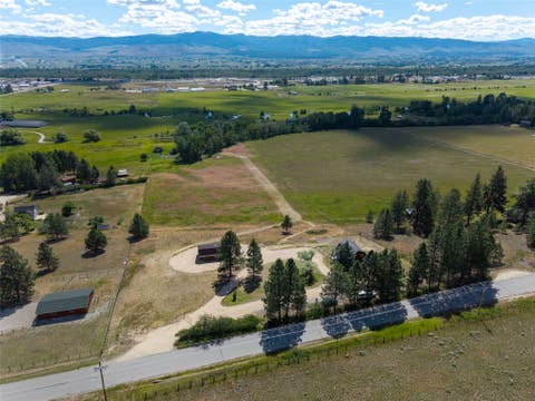 Tiny photo for 385 Sheafman Creek Road, Victor, MT 59875 (MLS # 30073109)