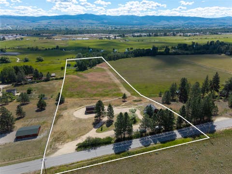 Tiny photo for 385 Sheafman Creek Road, Victor, MT 59875 (MLS # 30073109)