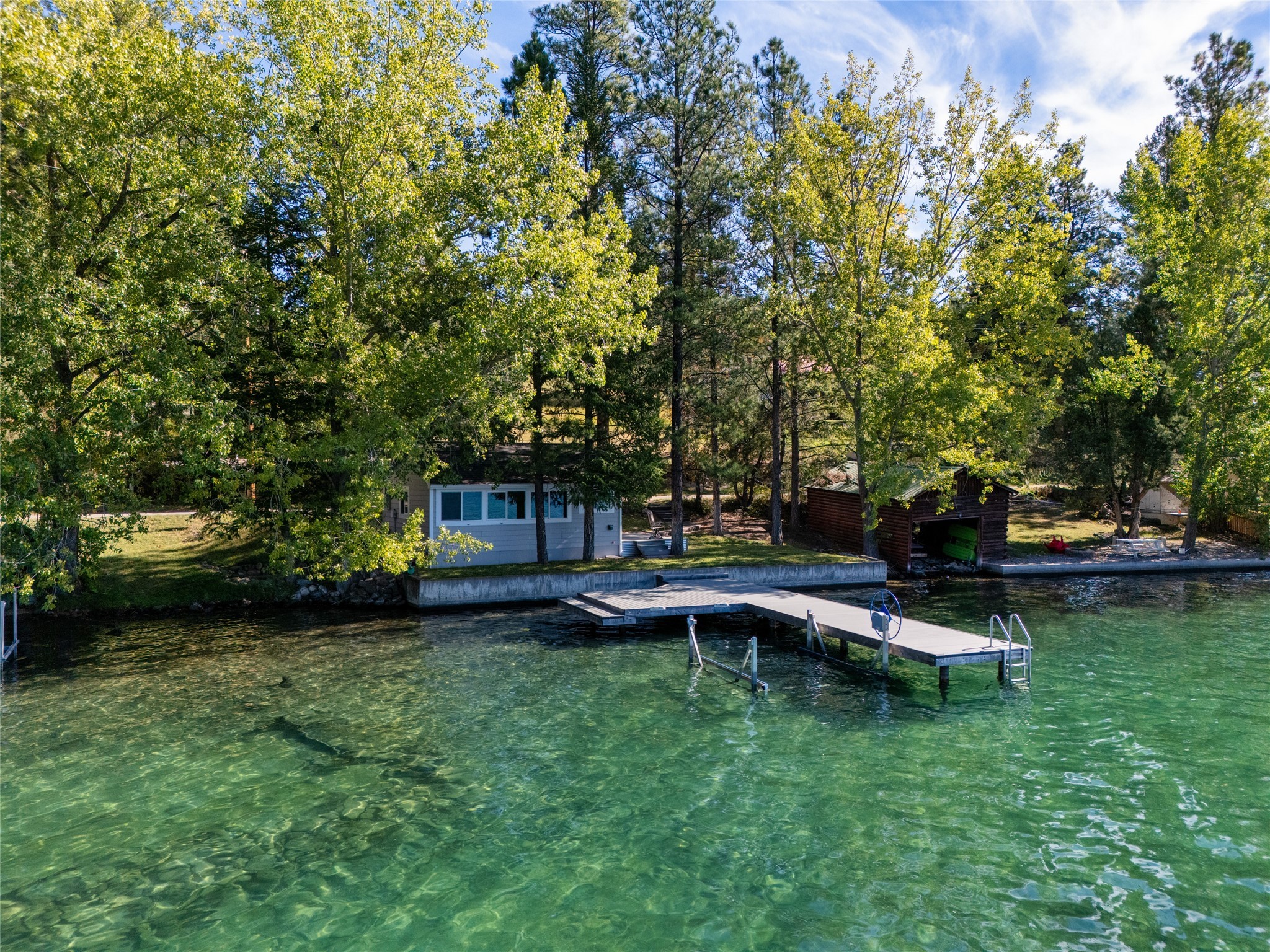 Rollins, Montana 59931, United States, 2 Bedrooms Bedrooms, ,2 BathroomsBathrooms,Residential,Pending,39307