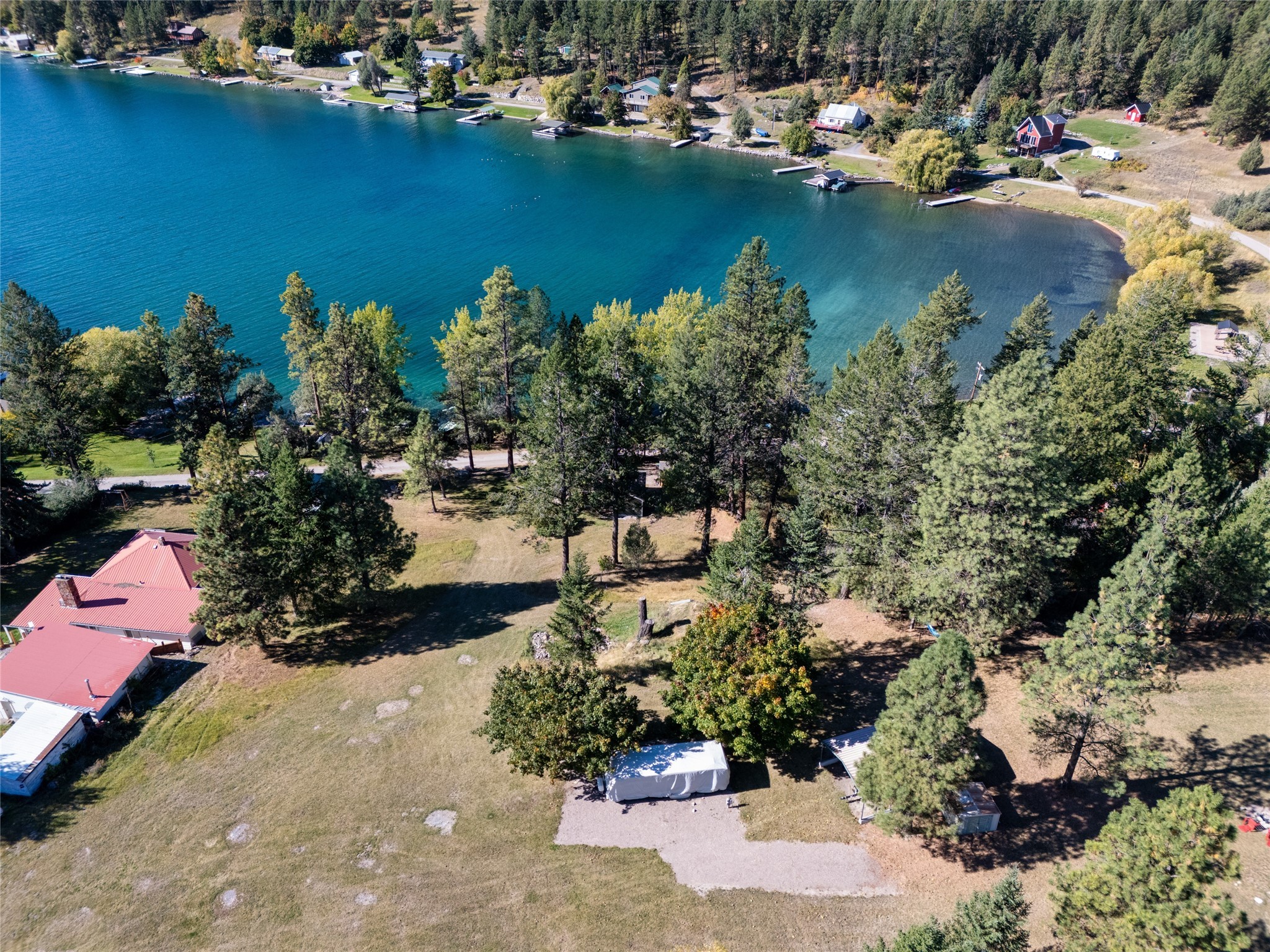 Rollins, Montana 59931, United States, 2 Bedrooms Bedrooms, ,2 BathroomsBathrooms,Residential,Pending,39307