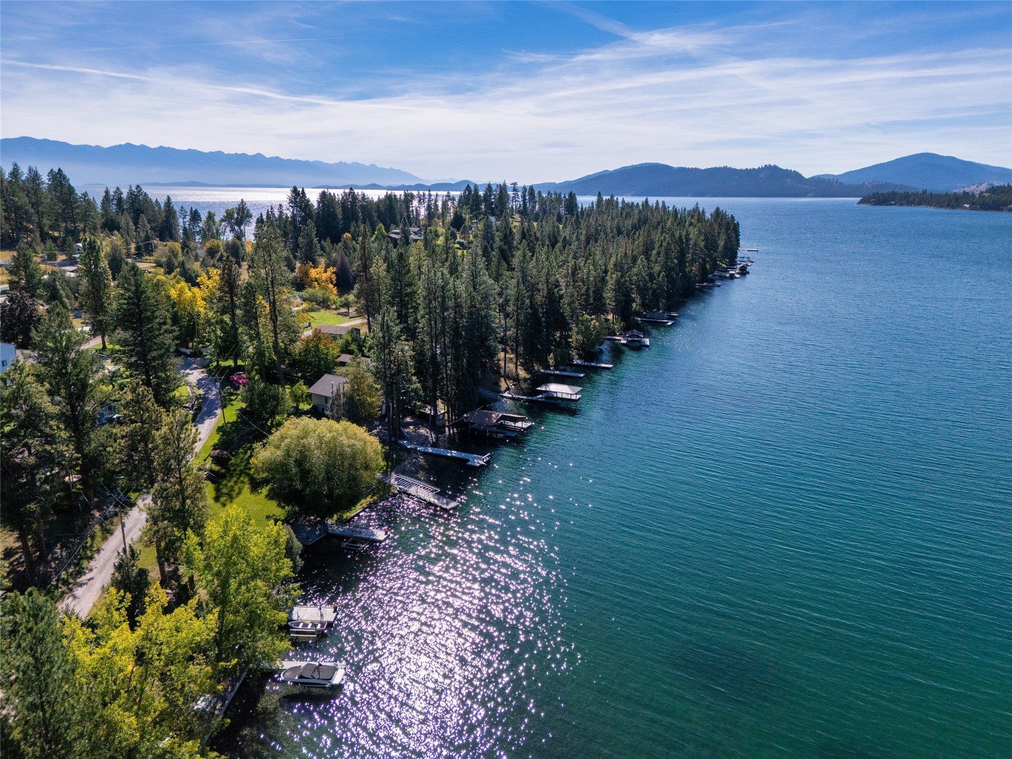 Rollins, Montana 59931, United States, 2 Bedrooms Bedrooms, ,2 BathroomsBathrooms,Residential,Pending,39307