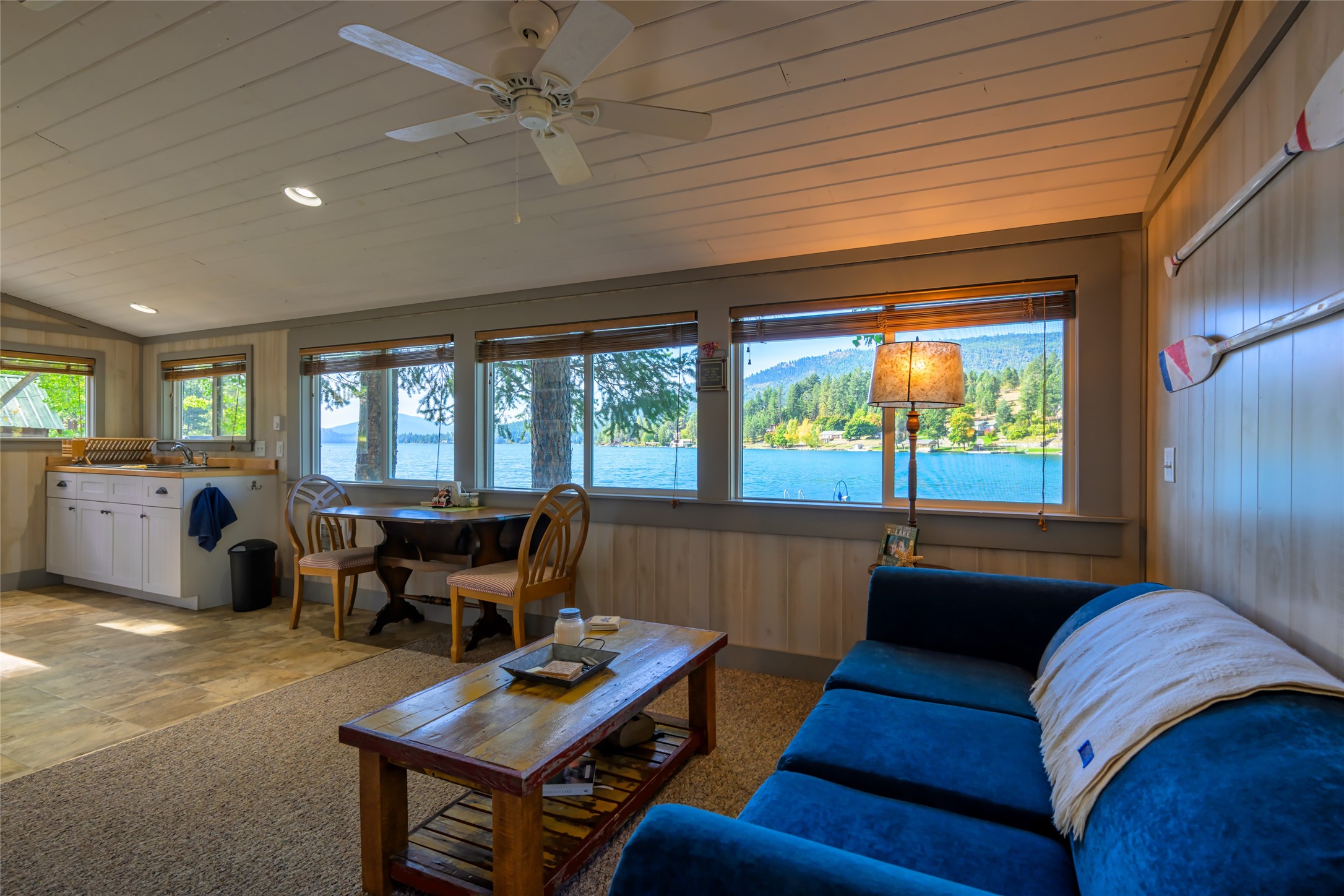 Rollins, Montana 59931, United States, 2 Bedrooms Bedrooms, ,2 BathroomsBathrooms,Residential,Pending,39307