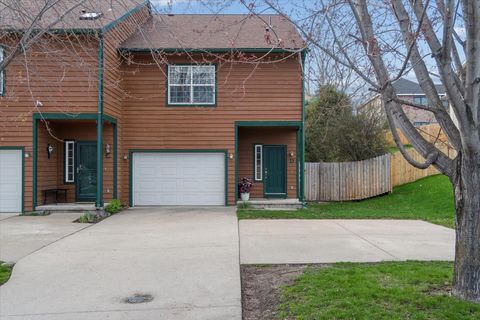 Tiny photo for 108 Sunrise Terrace #D, Bigfork, MT 59911 (MLS # 30069273)