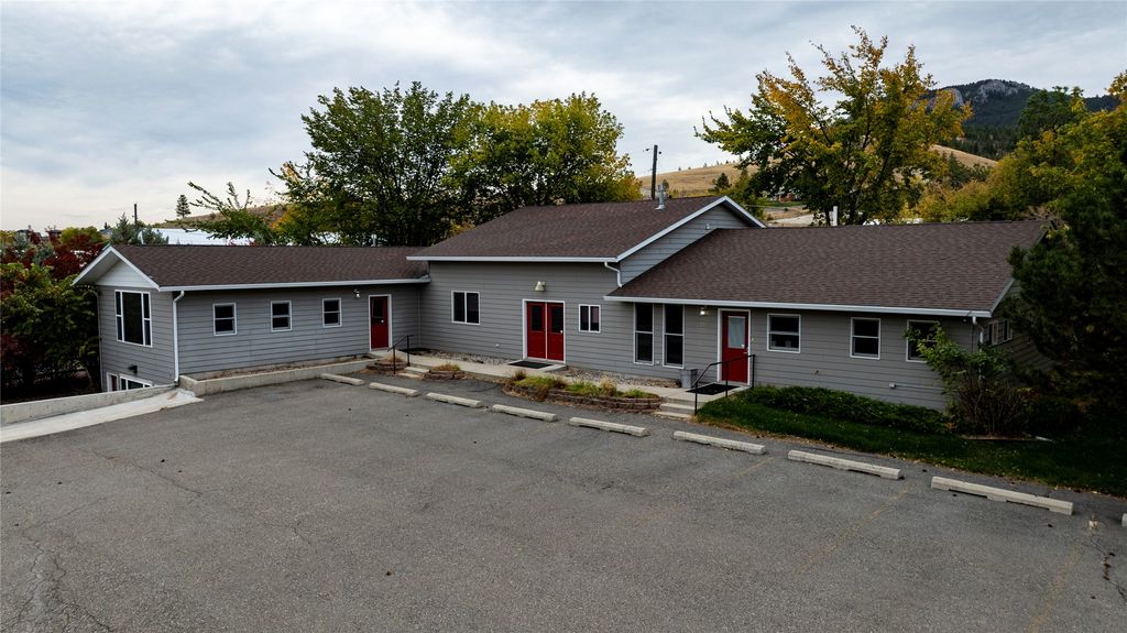 Photo of 3210 Euclid Avenue, Helena, MT 59601 (MLS # 30061574)