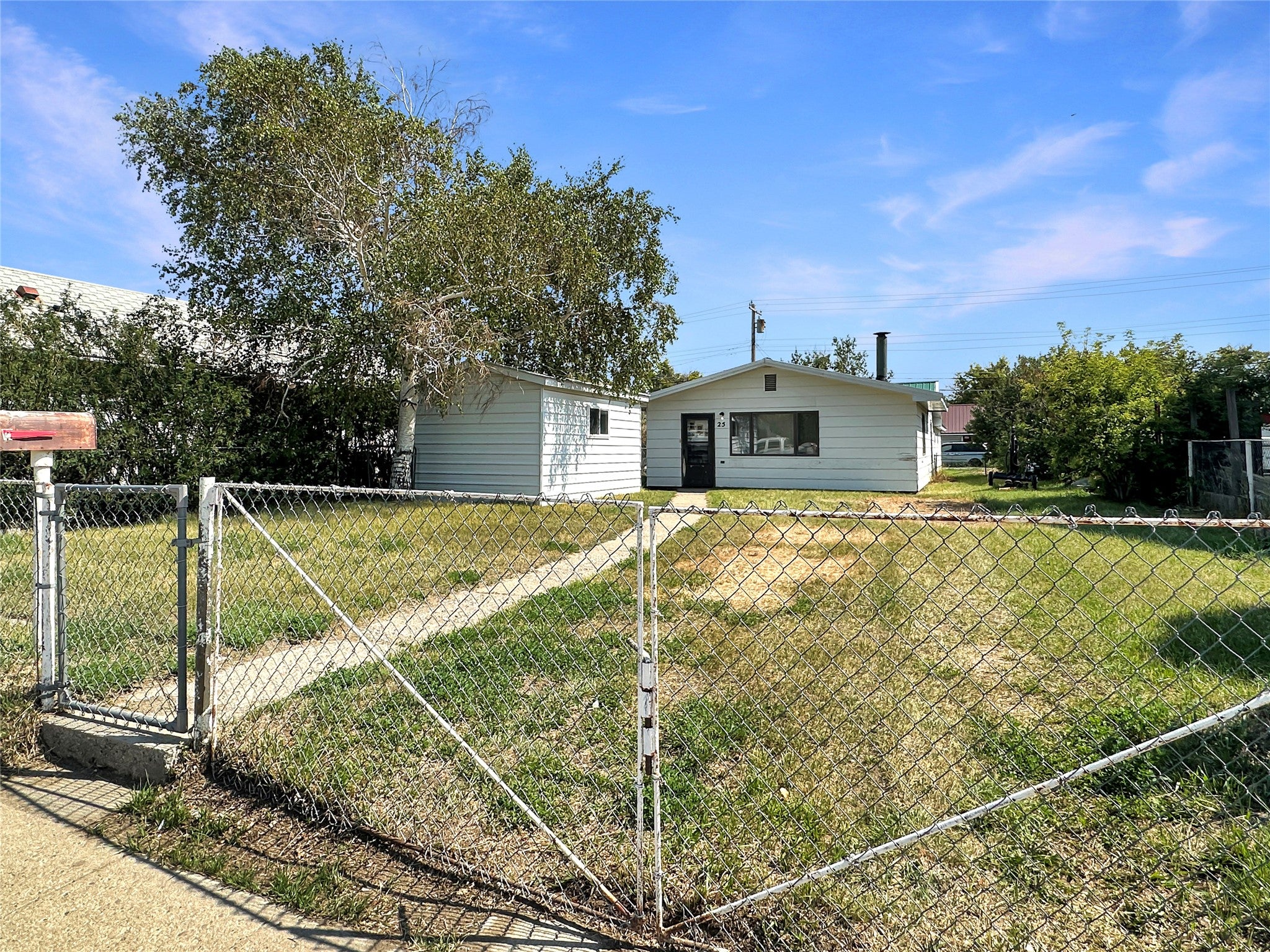 25 2nd Avenue SW