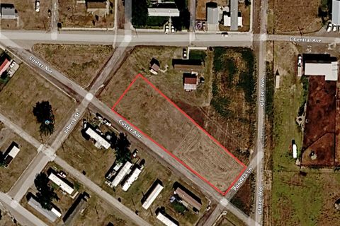 Photo of NHN Lots 7-12 Custer Avenue, Shelby, MT 59474 (MLS # 30070126)
