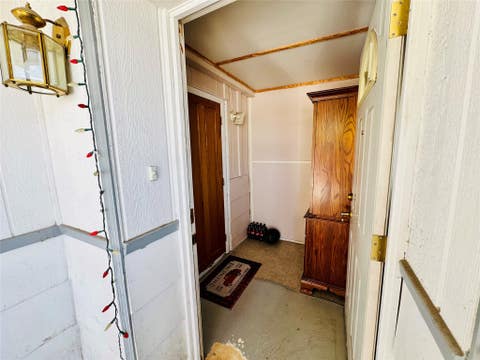 Tiny photo for 521 S Caravan Street, Missoula, MT 59808 (MLS # 30077014)
