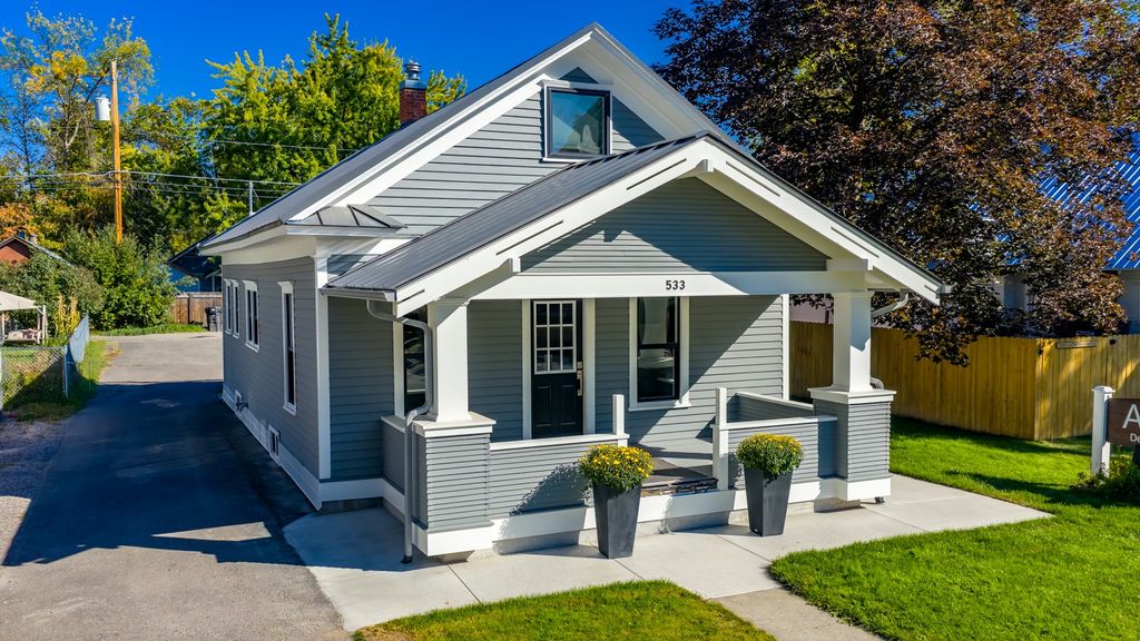 Photo of 533 Spokane Avenue, Whitefish, MT 59937 (MLS # 30069453)