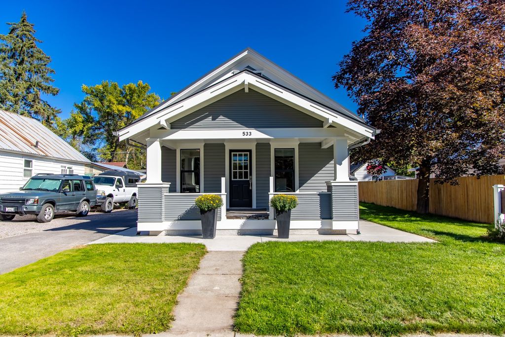 Photo of 533 Spokane Avenue, Whitefish, MT 59937 (MLS # 30069453)