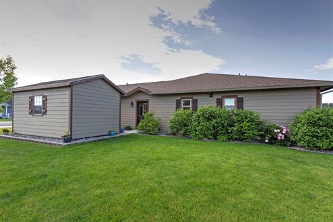 Tiny photo for 109 Hamburg Court, Hamilton, MT 59840 (MLS # 30071626)
