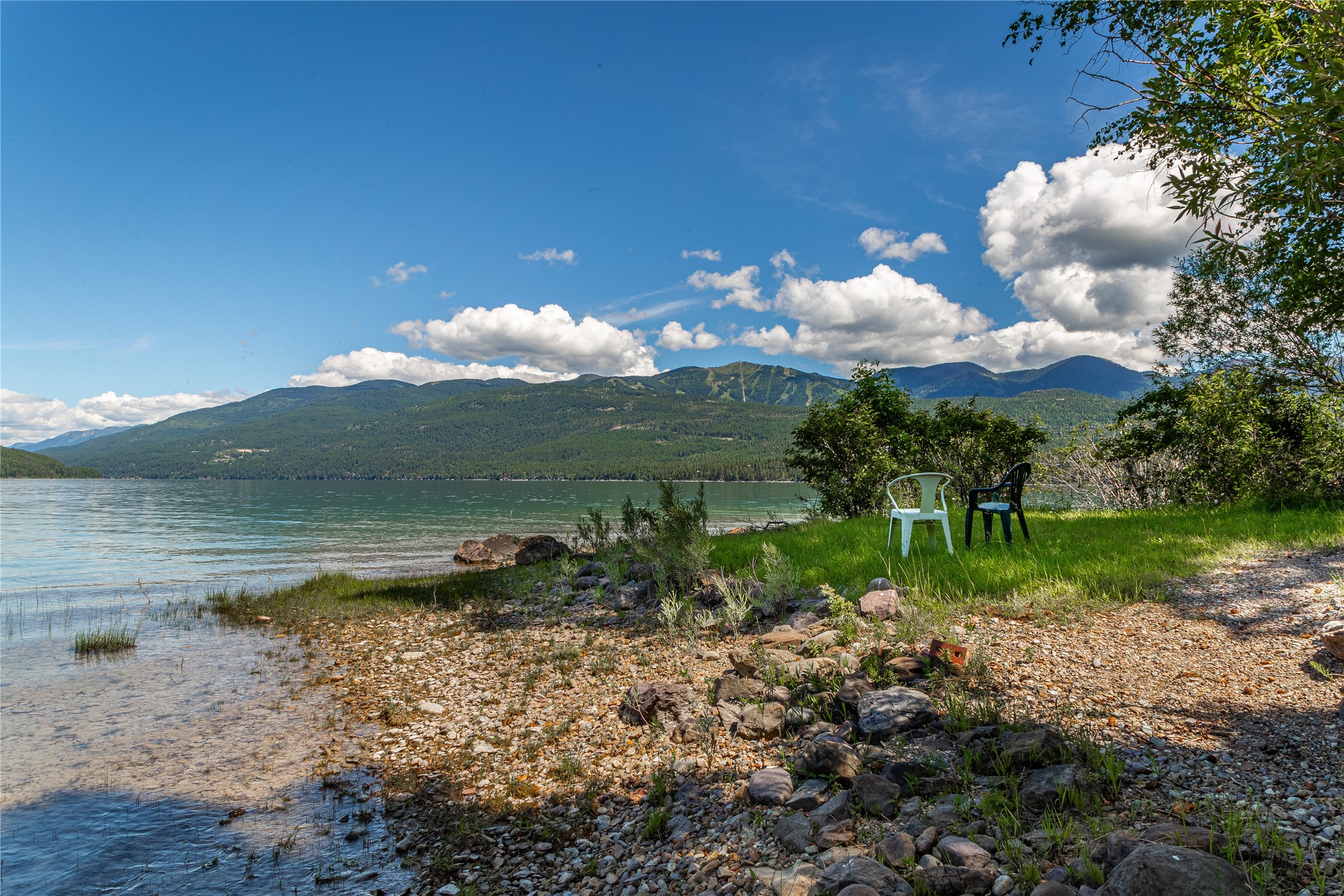 1825 W Lakeshore Drive