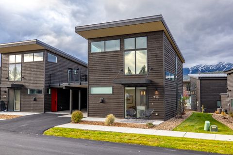 Photo of 210 The Quarry Road #A8, Whitefish, MT 59937 (MLS # 30060457)