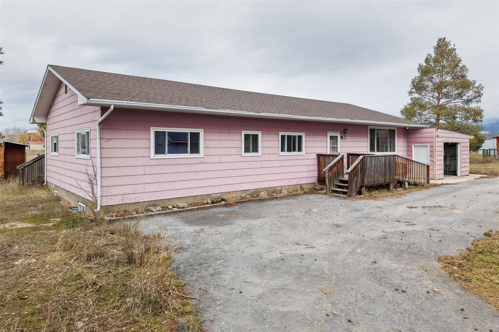 Photo of 620 Ambrose Creek Road, Stevensville, MT 59870 (MLS # 30063931)