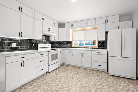 Tiny photo for 2149 US Hwy 2 W, Kalispell, MT 59901 (MLS # 30069135)