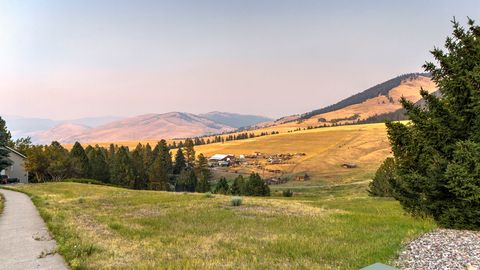 Photo of 6222 Hillview Way, Missoula, MT 59803 (MLS # 30069541)