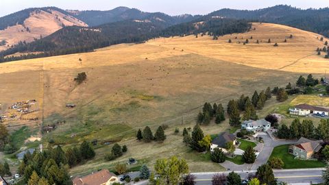 Tiny photo for 6222 Hillview Way, Missoula, MT 59803 (MLS # 30069541)