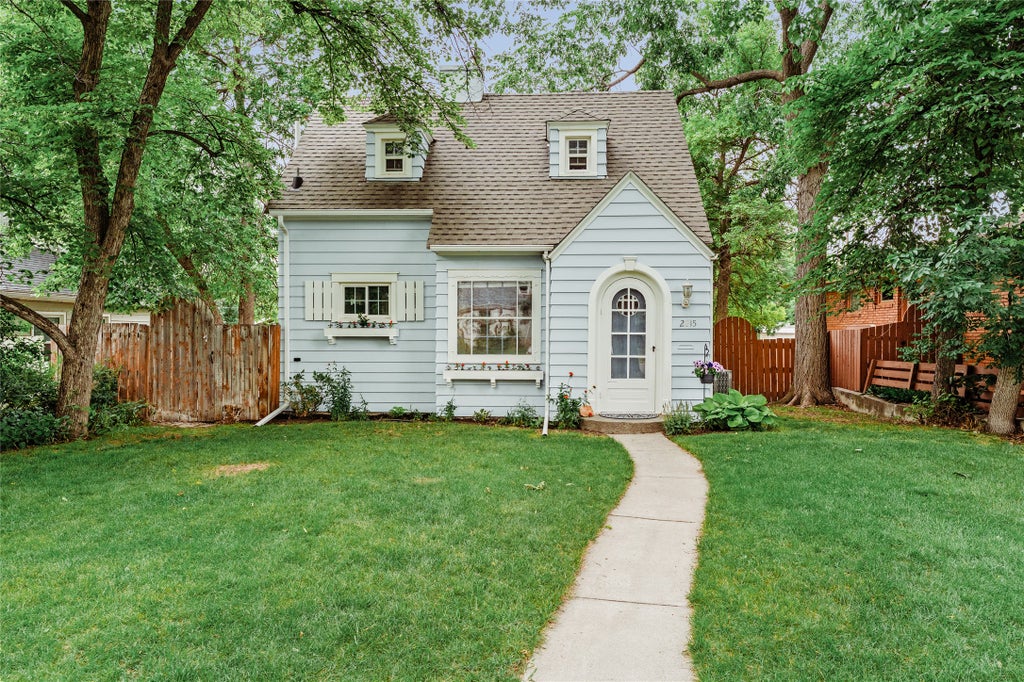 Photo of 2215 2nd Avenue S, Great Falls, MT 59405 (MLS # 30073793)