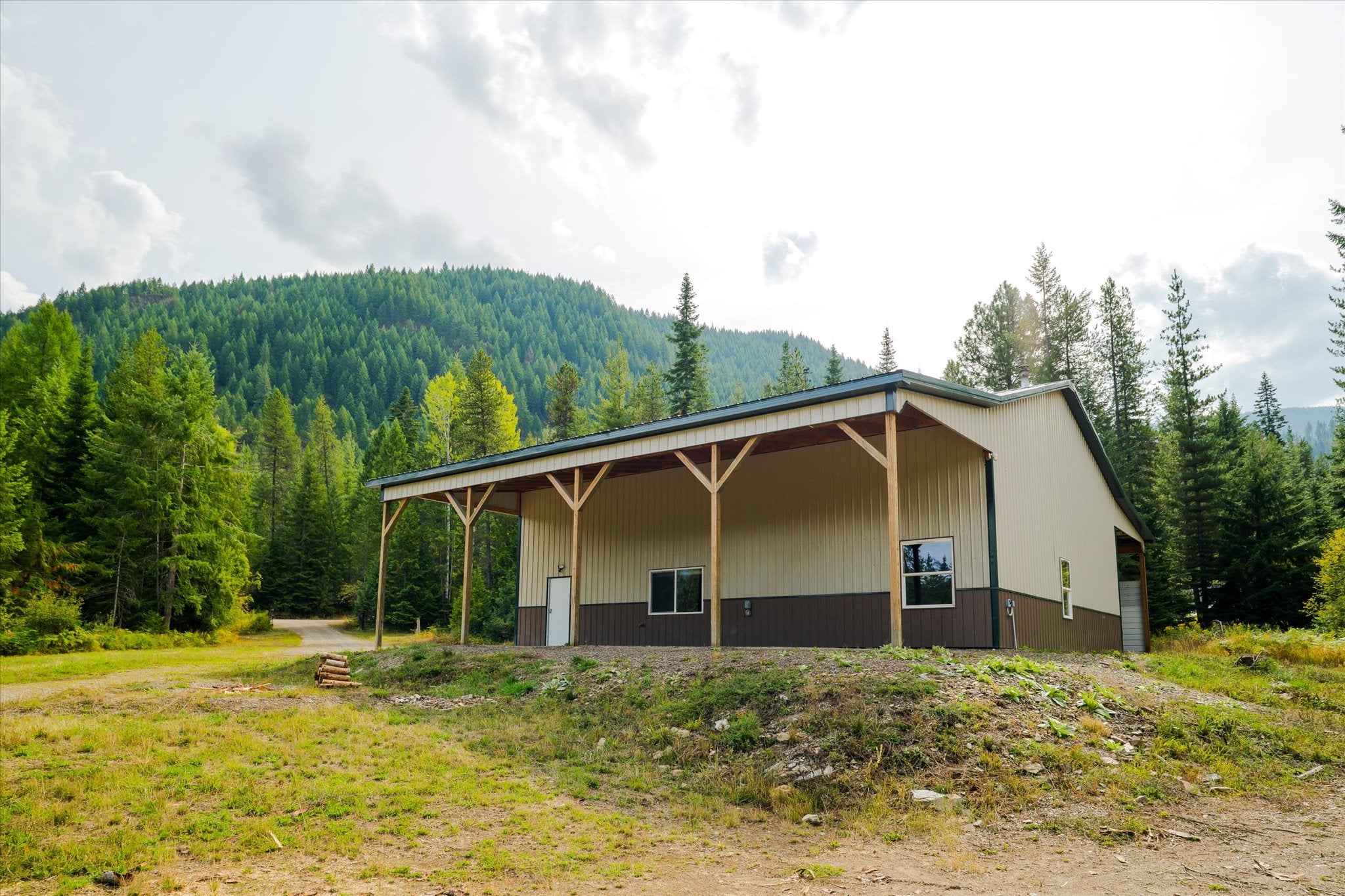 5 Loggers Lane