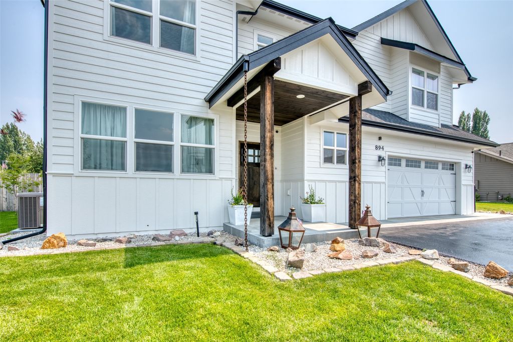 Photo of 894 Doty Lane, Corvallis, MT 59828 (MLS # 30066526)