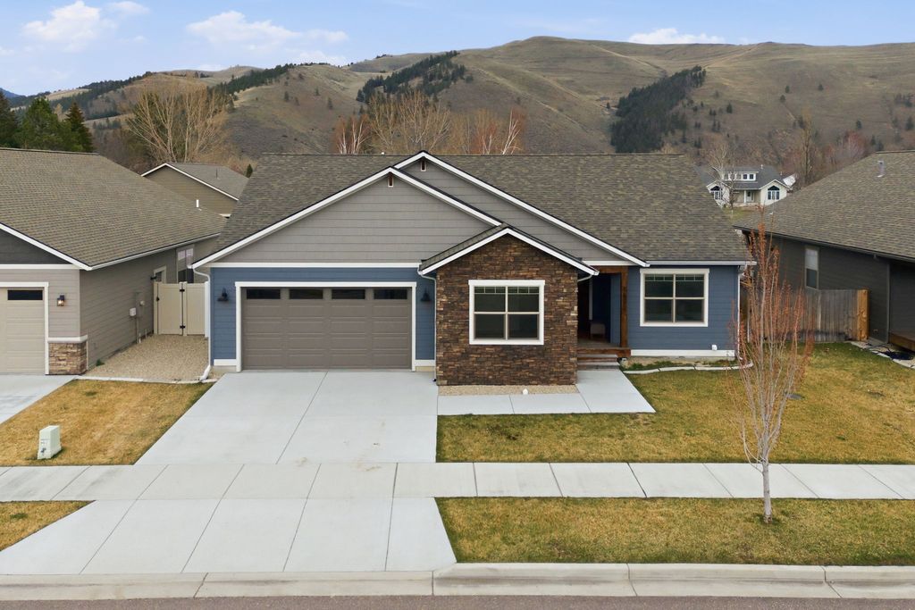 Photo of 5692 Lonesome Dove Lane, Lolo, MT 59847 (MLS # 30066542)