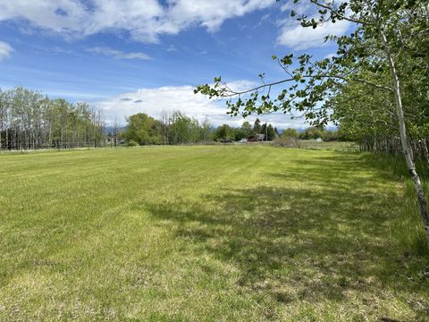 Tiny photo for 803 Two Mile Drive, Kalispell, MT 59901 (MLS # 30067840)