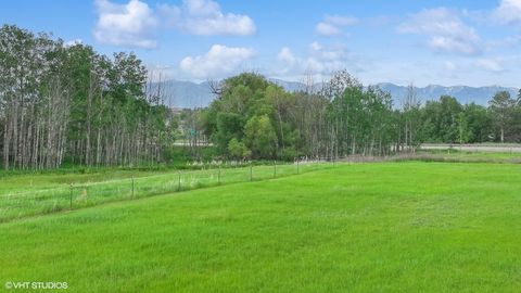 Tiny photo for 803 Two Mile Drive, Kalispell, MT 59901 (MLS # 30067840)