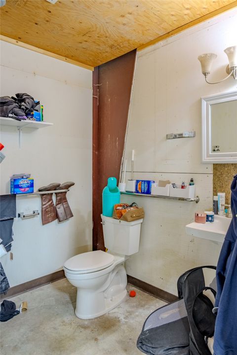 Tiny photo for 30414 Us Highway 2, Libby, MT 59923 (MLS # 30072231)