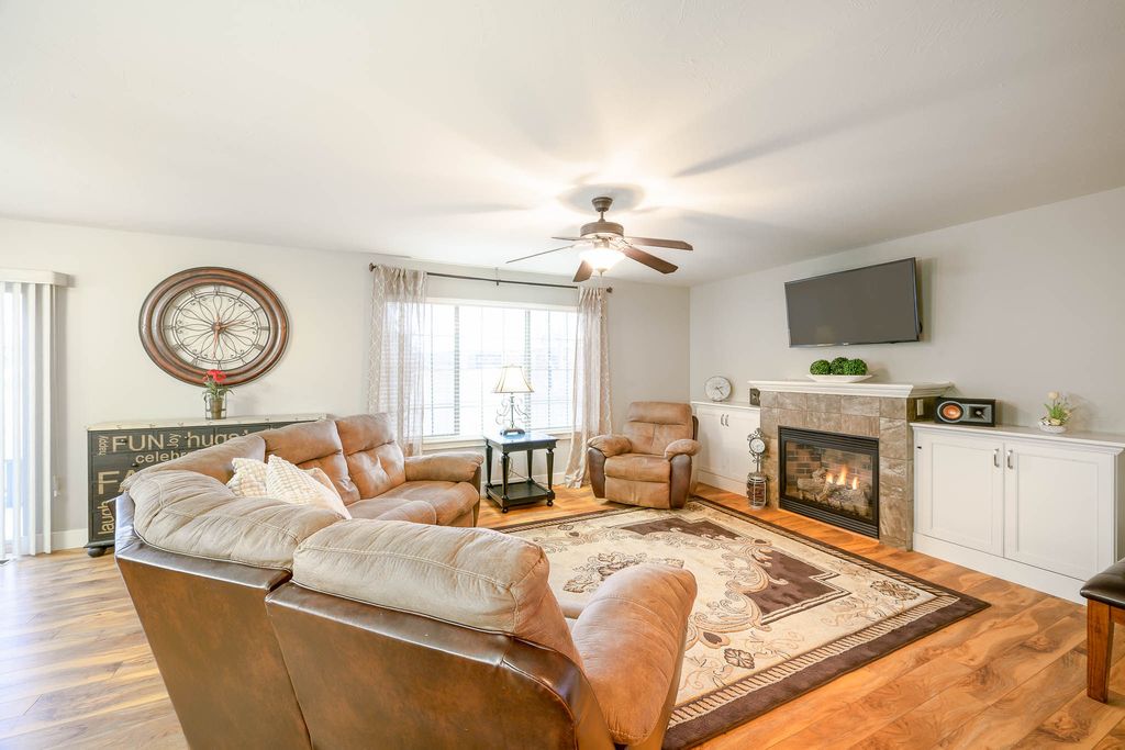 Photo of 5717 Mountain Front Avenue, Billings, MT 59106 (MLS # 30065236)