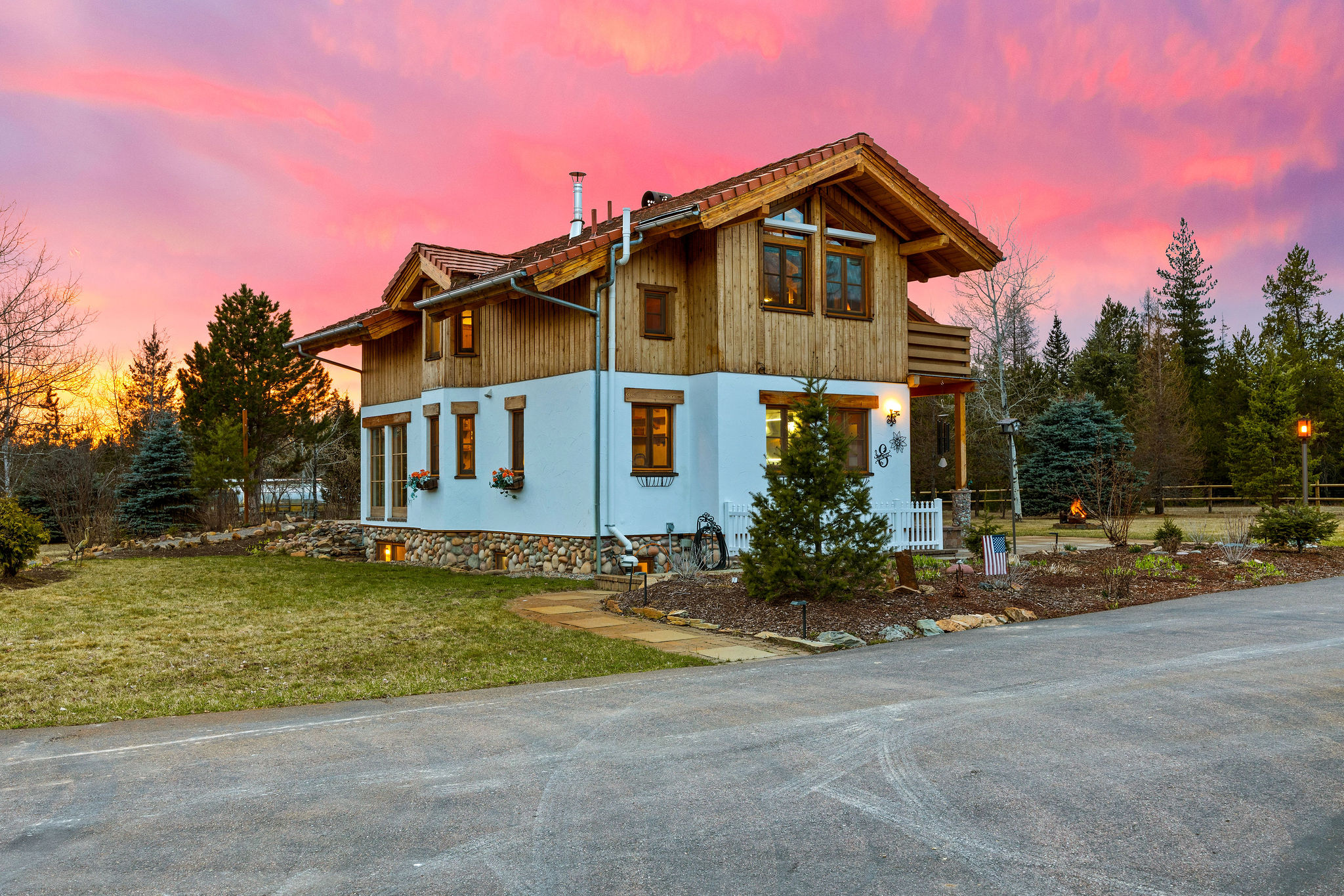417 Swan View Trail
