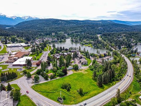 Tiny photo for 180 Vista Lane, Bigfork, MT 59911 (MLS # 30046639)