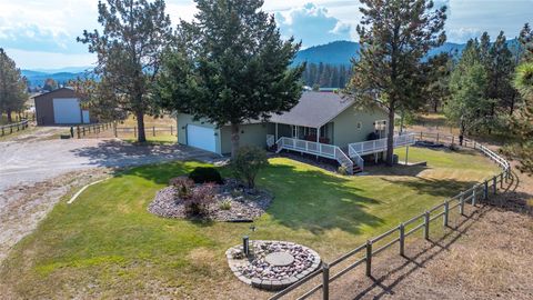 Photo of 2416 Farm To Market Road, Kalispell, MT 59901 (MLS # 30060138)
