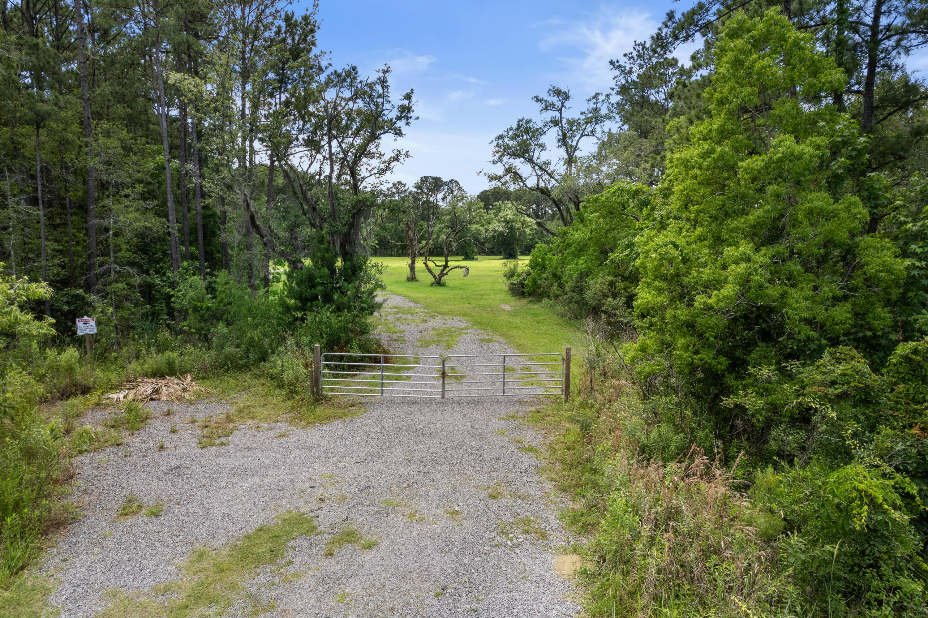 Saint Thomas Island Drive Drive, Charleston, South Carolina image 2