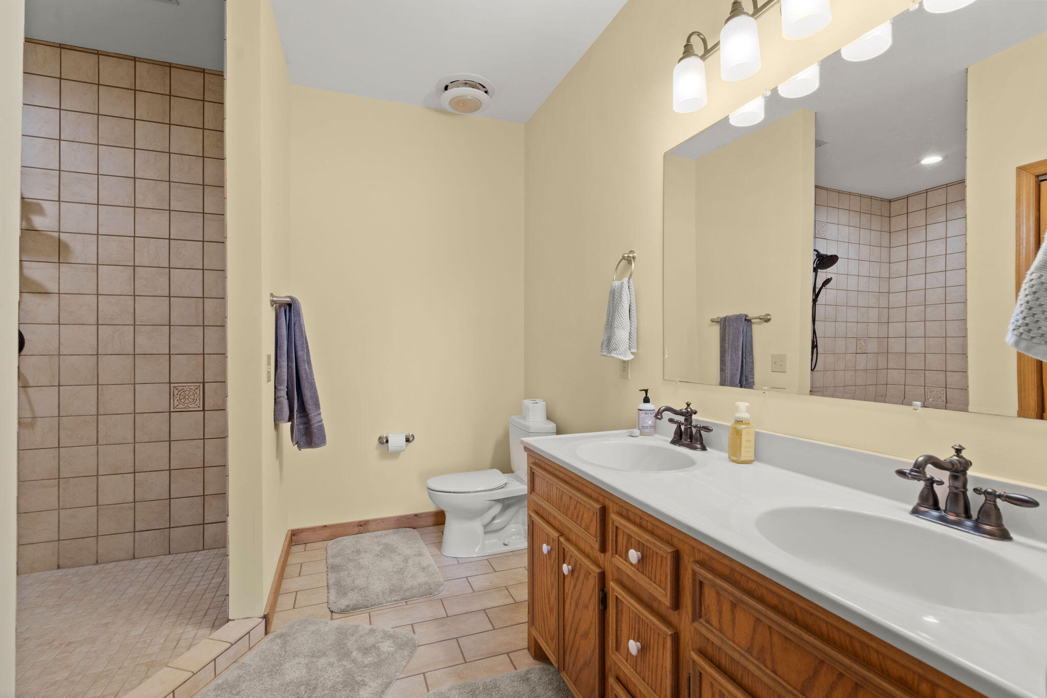 732 Lindhaven Drive, Pineville, South Carolina image 36