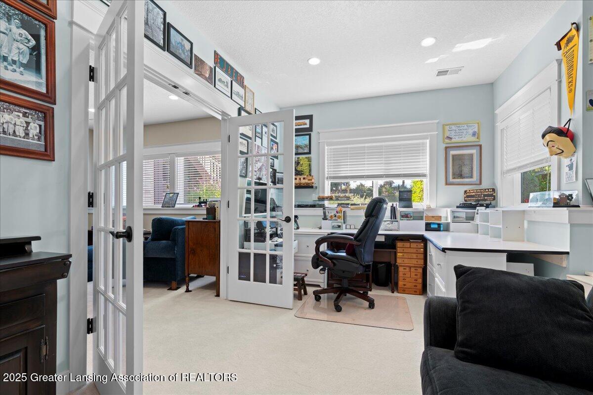 Dewitt, Michigan 48820, United States, 6 Bedrooms Bedrooms, ,4 BathroomsBathrooms,Residential,Active,197020