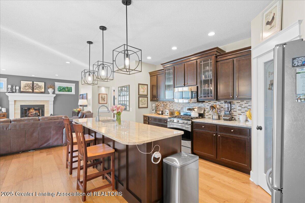 Dewitt, Michigan 48820, United States, 6 Bedrooms Bedrooms, ,4 BathroomsBathrooms,Residential,Active,197020