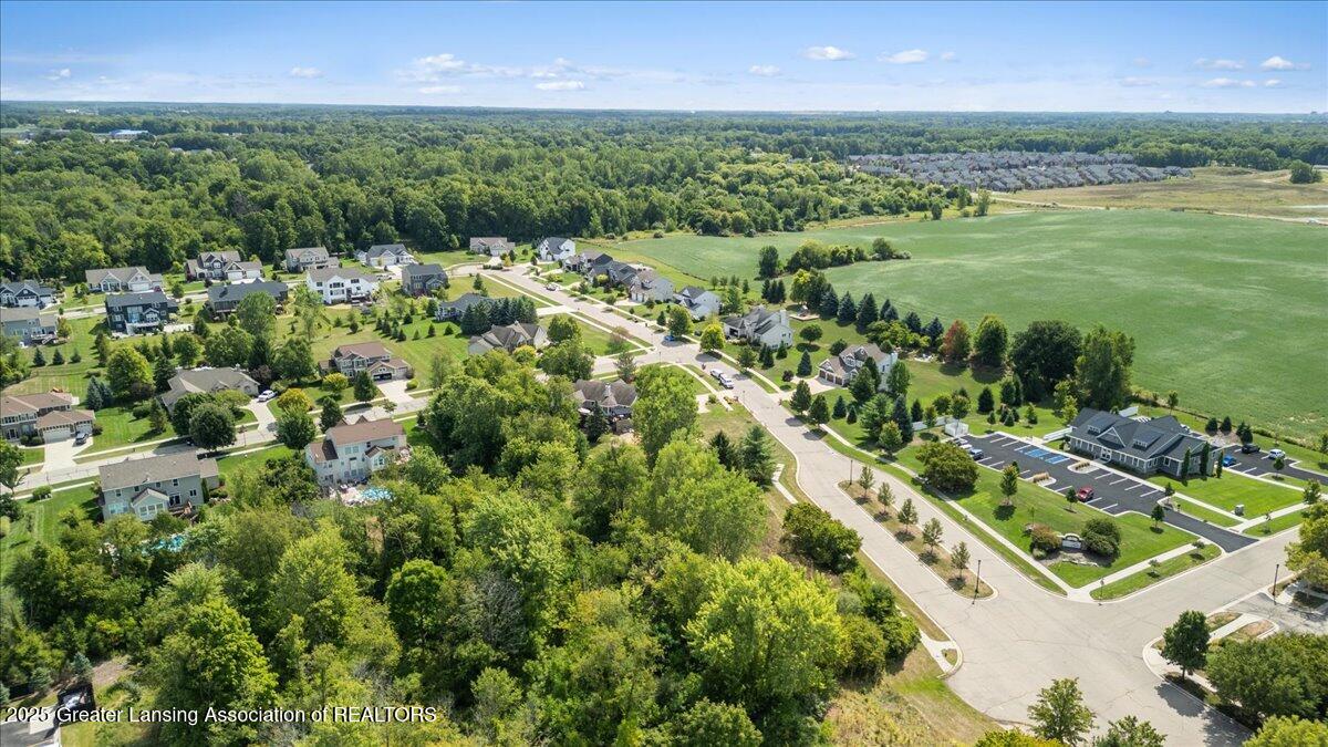 Dewitt, Michigan 48820, United States, 6 Bedrooms Bedrooms, ,4 BathroomsBathrooms,Residential,Active,197020